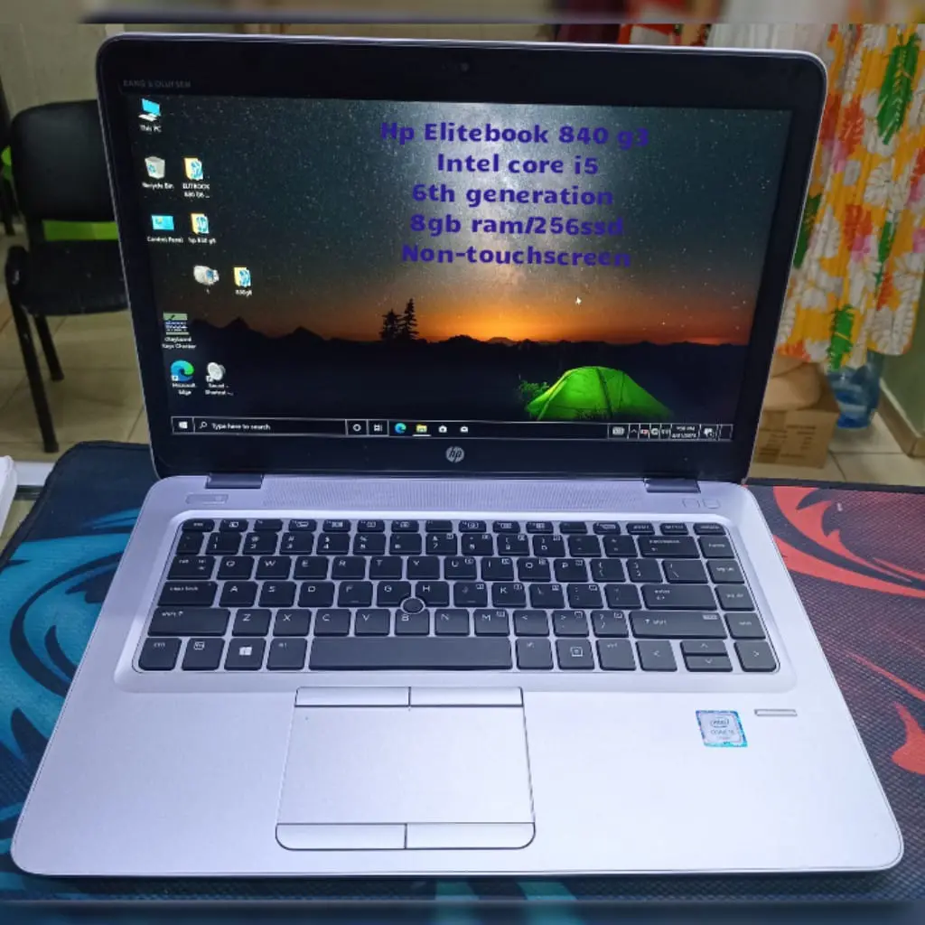 Laptop Front Screen On